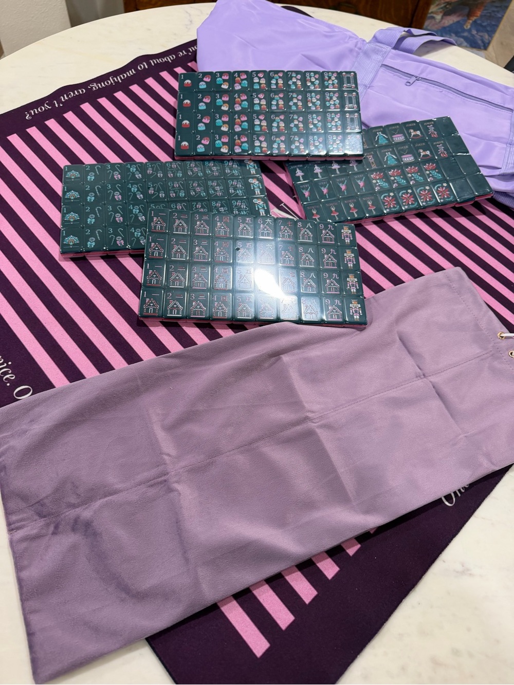 Nutcracker Mahjong set with lots of extras!